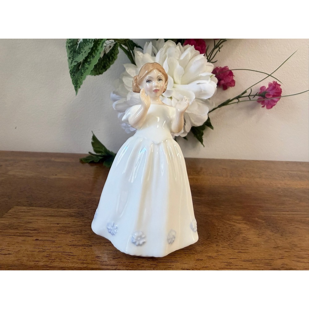 Royal Doulton Catherine HN3044 Bone China Figurine Lady Figure Vintage England